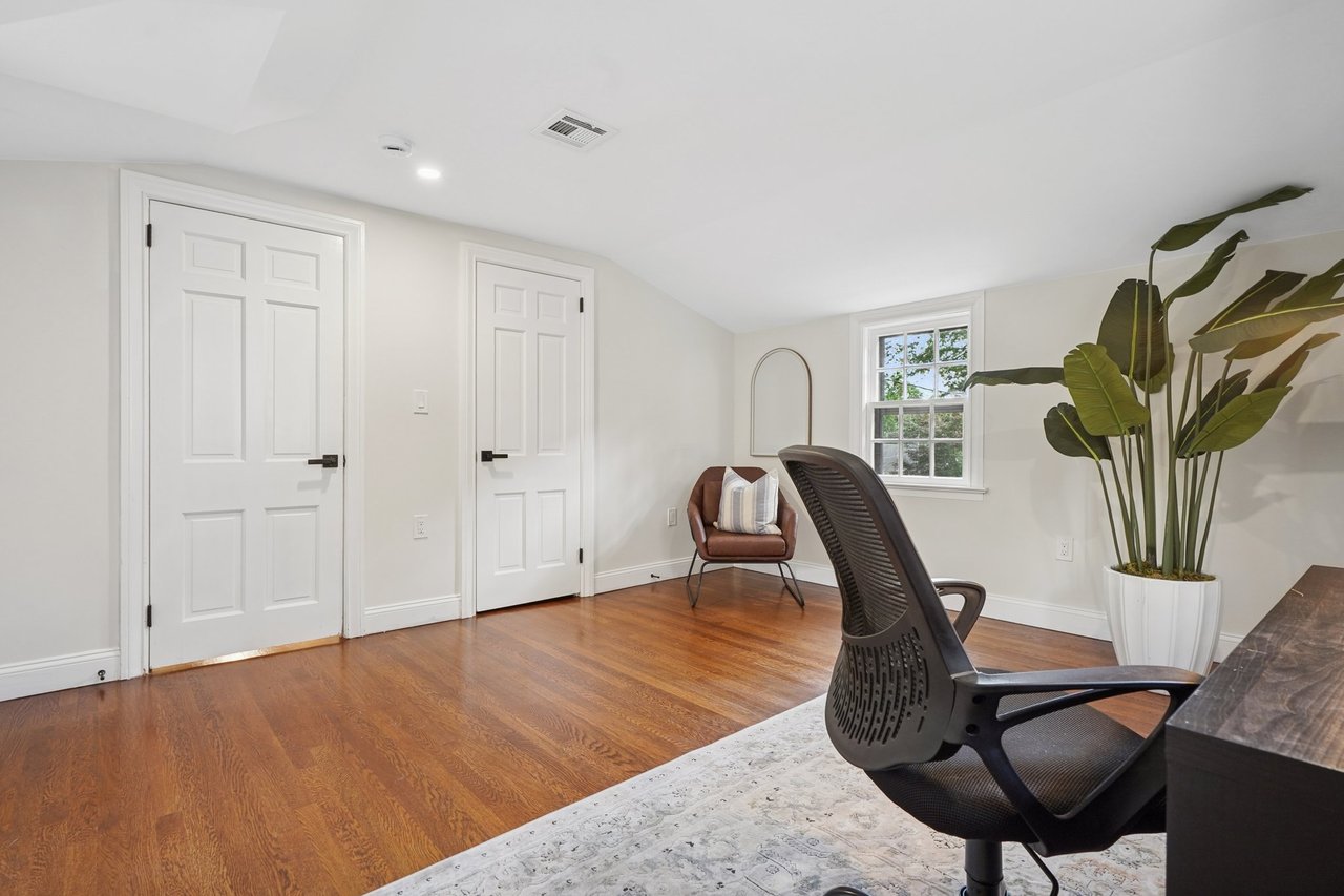 388 Thornden Street