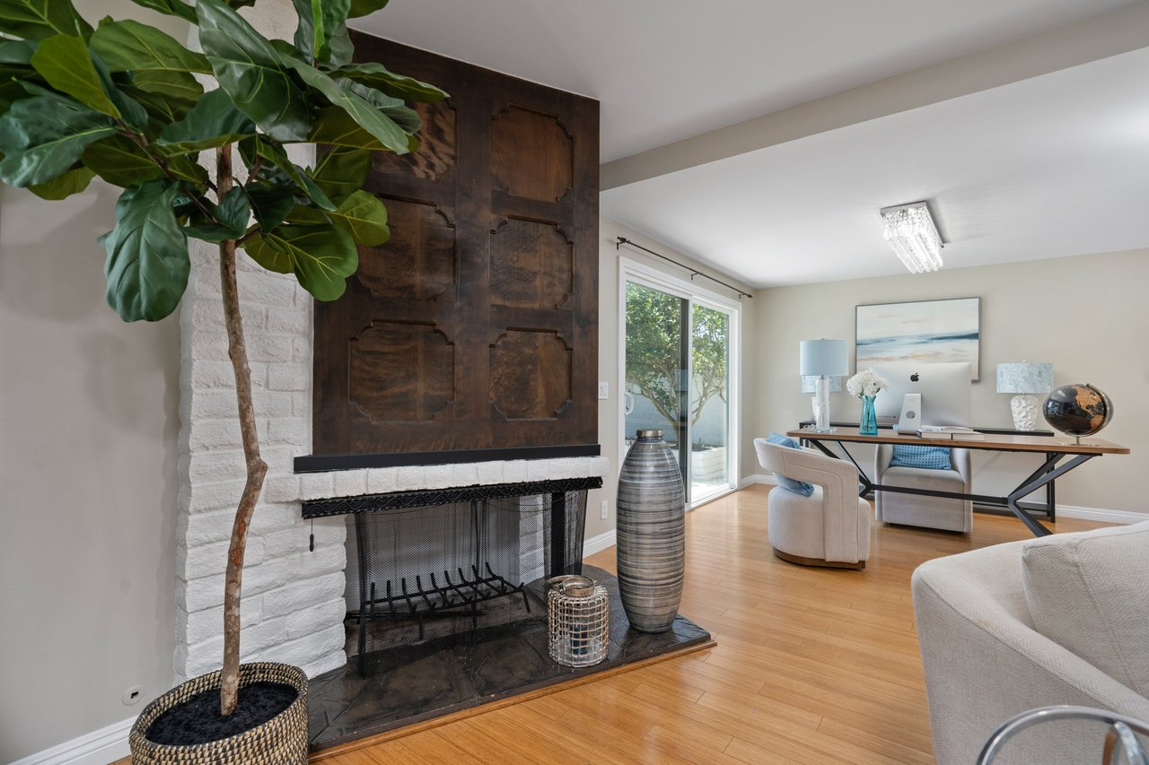 21212 Binghampton Cir