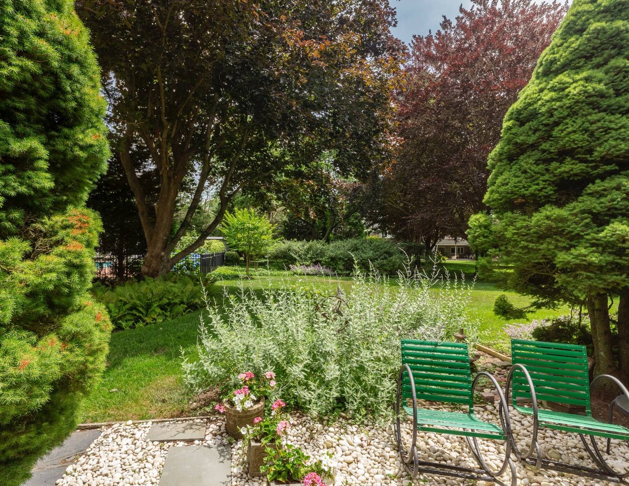 514 Pantigo Rd Unit 5