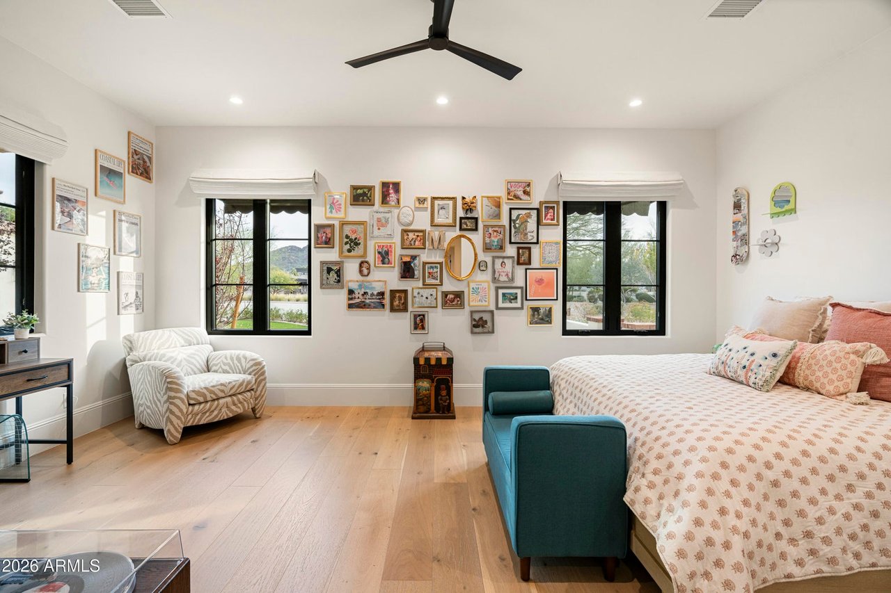 5432 E VIA DEL CIELO