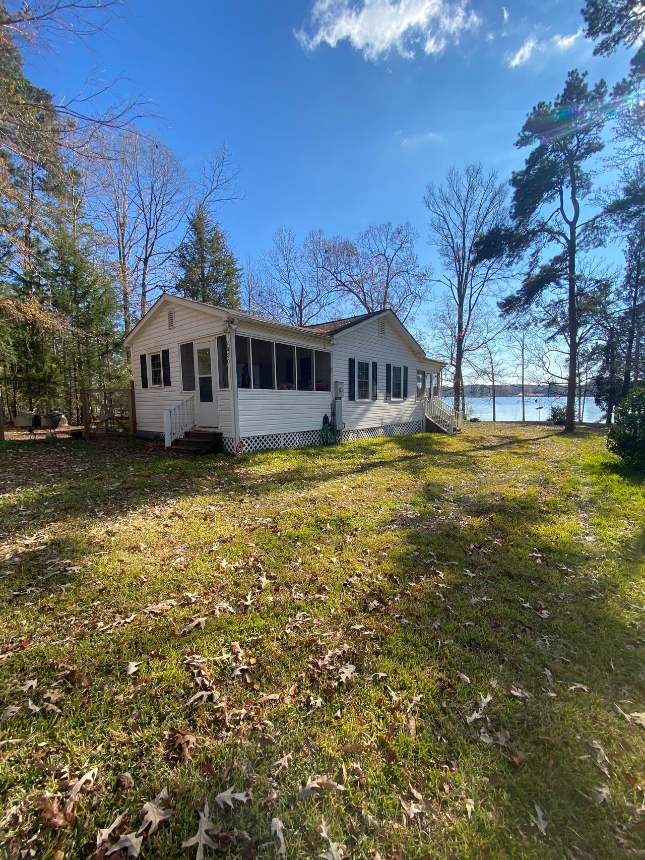 2050 Heron Point