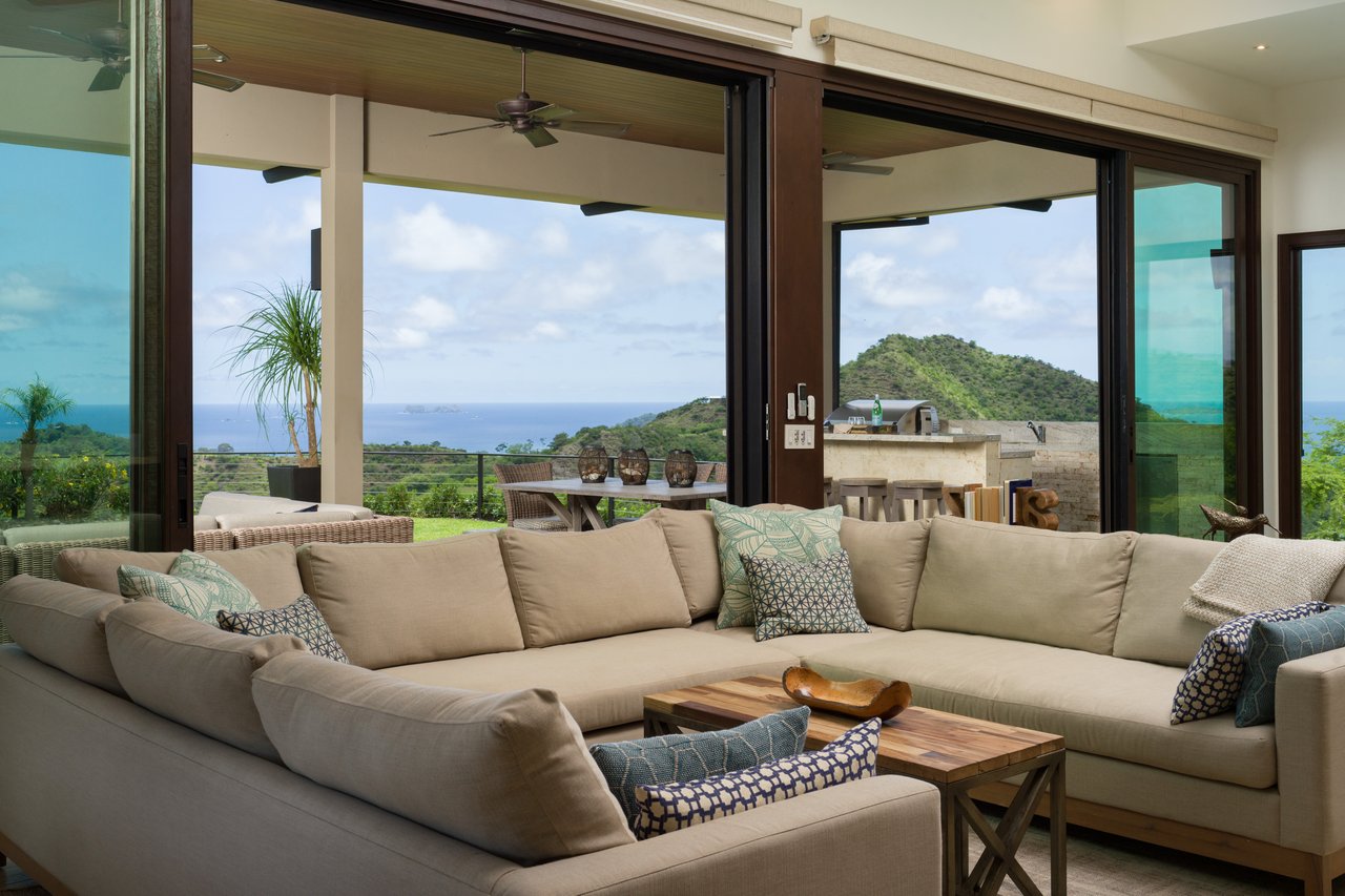 Casa Symbiotica | Luxury 5-Bedroom Ocean-View Estate in Mar Vista