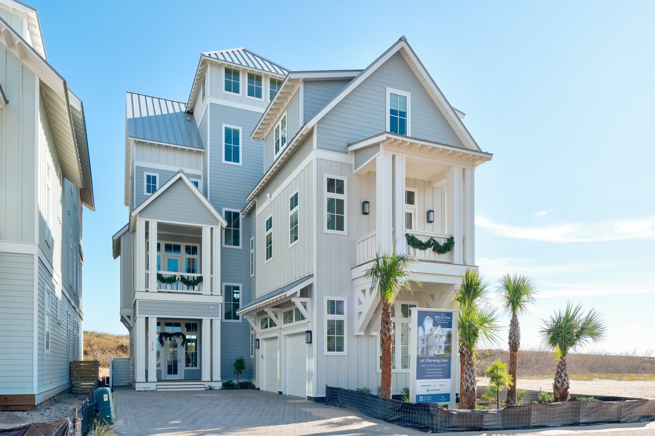 116 Charming Lane, Port Aransas, TX 78373