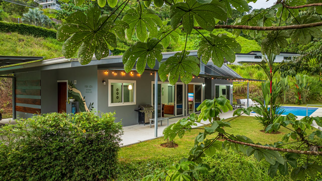 Perfect for Families or a Peaceful Retirement, Uvita Pacific Ocean Town