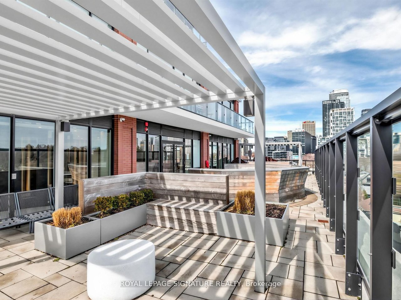 J. DAVIS HOUSE PENTHOUSE 