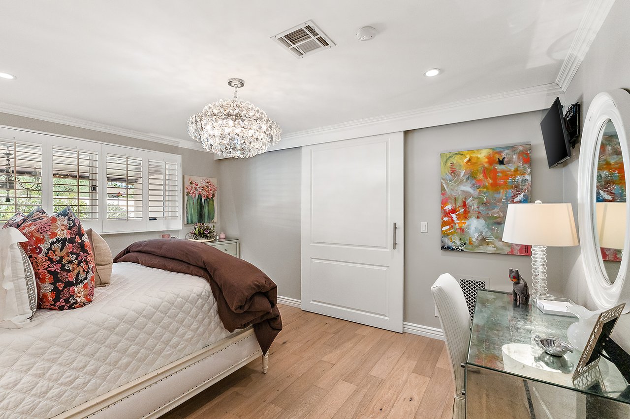 3508 E MARLETTE Avenue