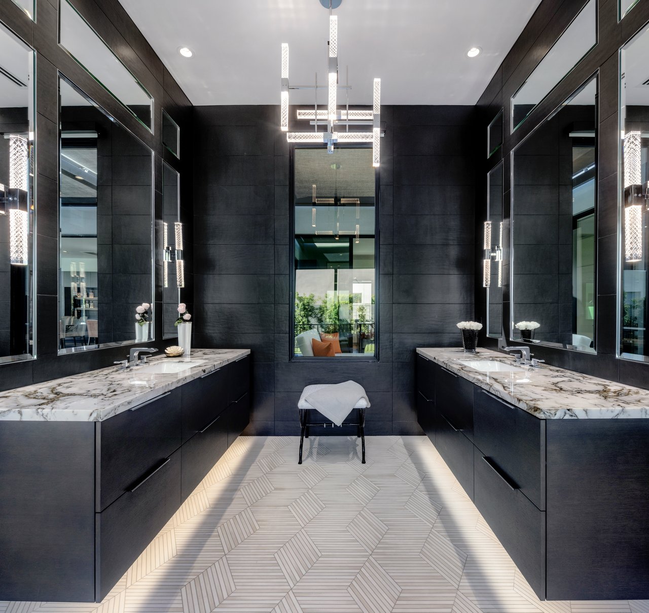 6914 E Cactus Wren Road