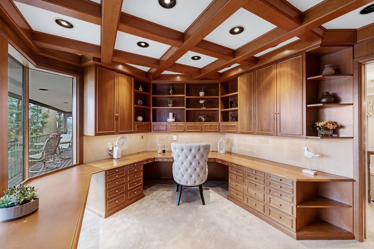 1000 Mississauga Heights Dr