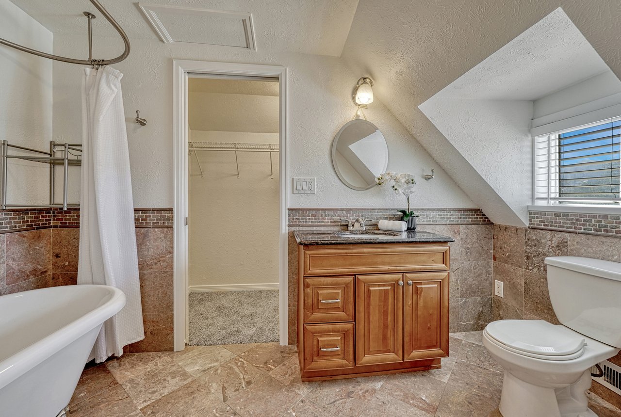 801 E Costilla Street