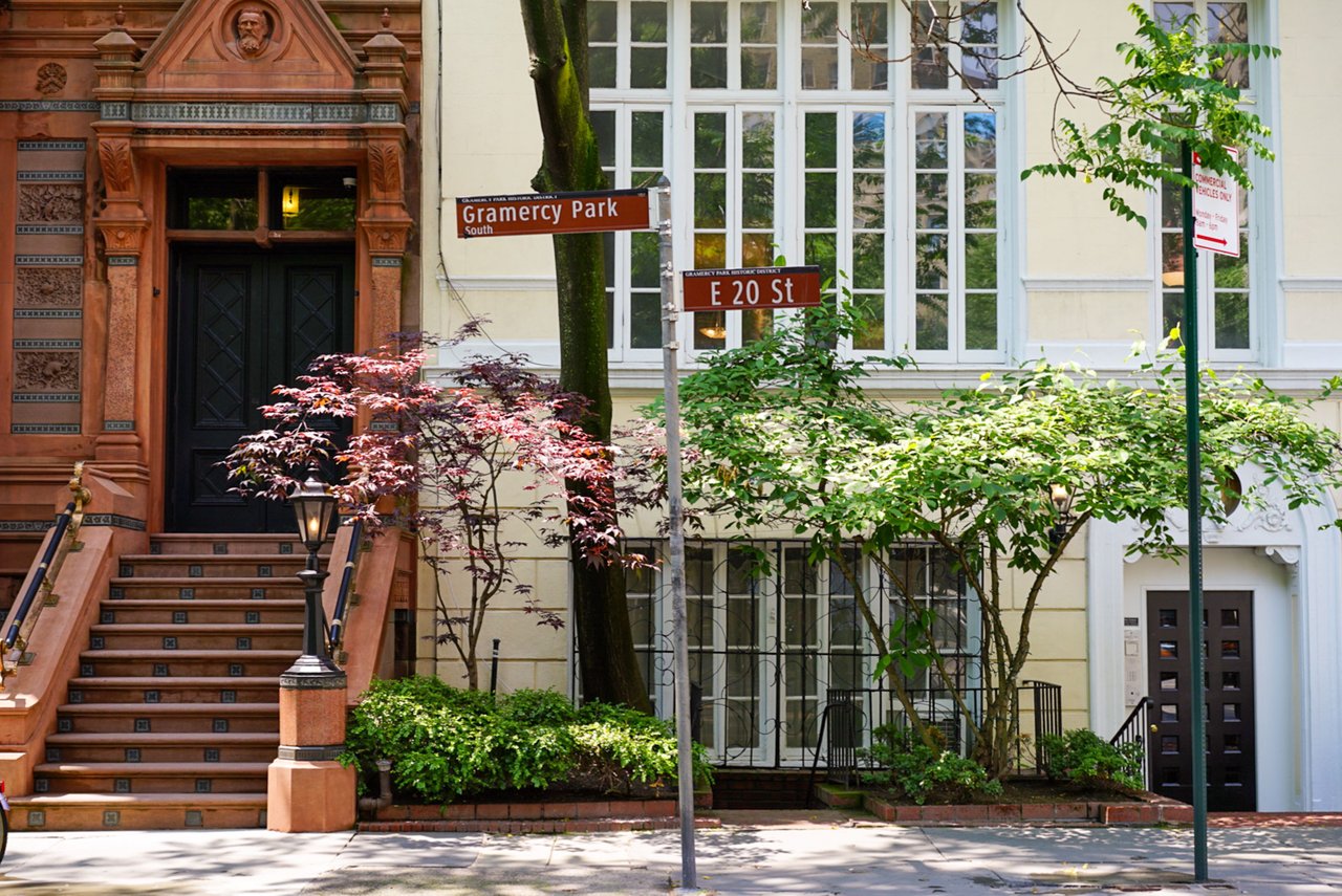 The Parviz Team at Compass, led by Associate Real Estate Broker Parviz Latipzoda, helping homeowners sell homes in Gramercy, Manhattan.