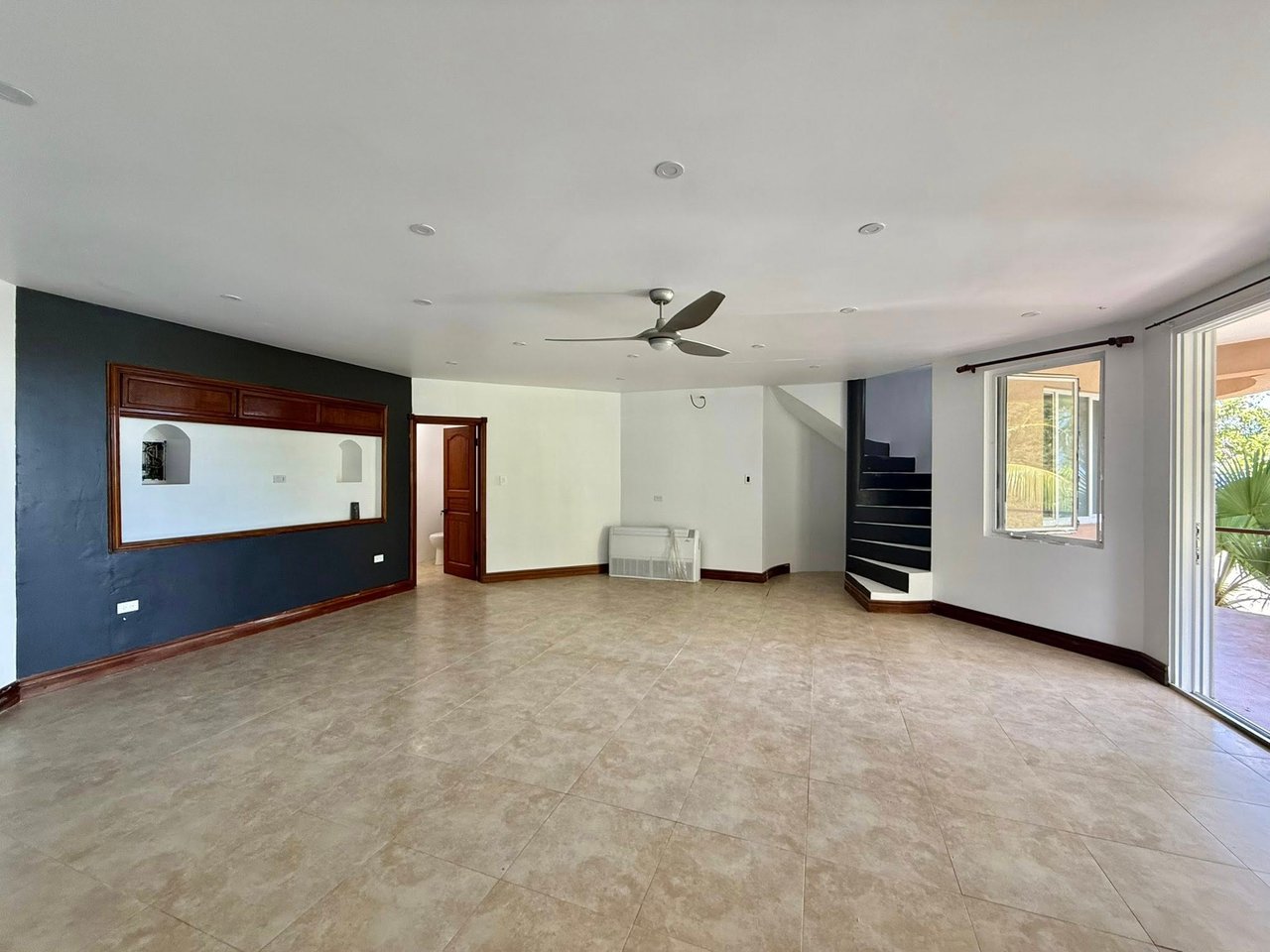 1123 Mount Healthy 2 Bedroom Apartment