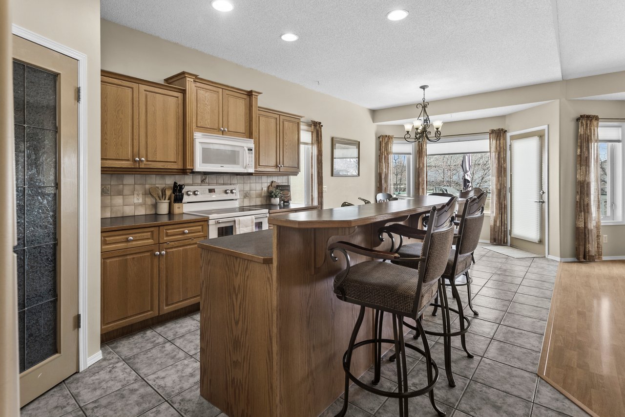 122 West Terrace Place