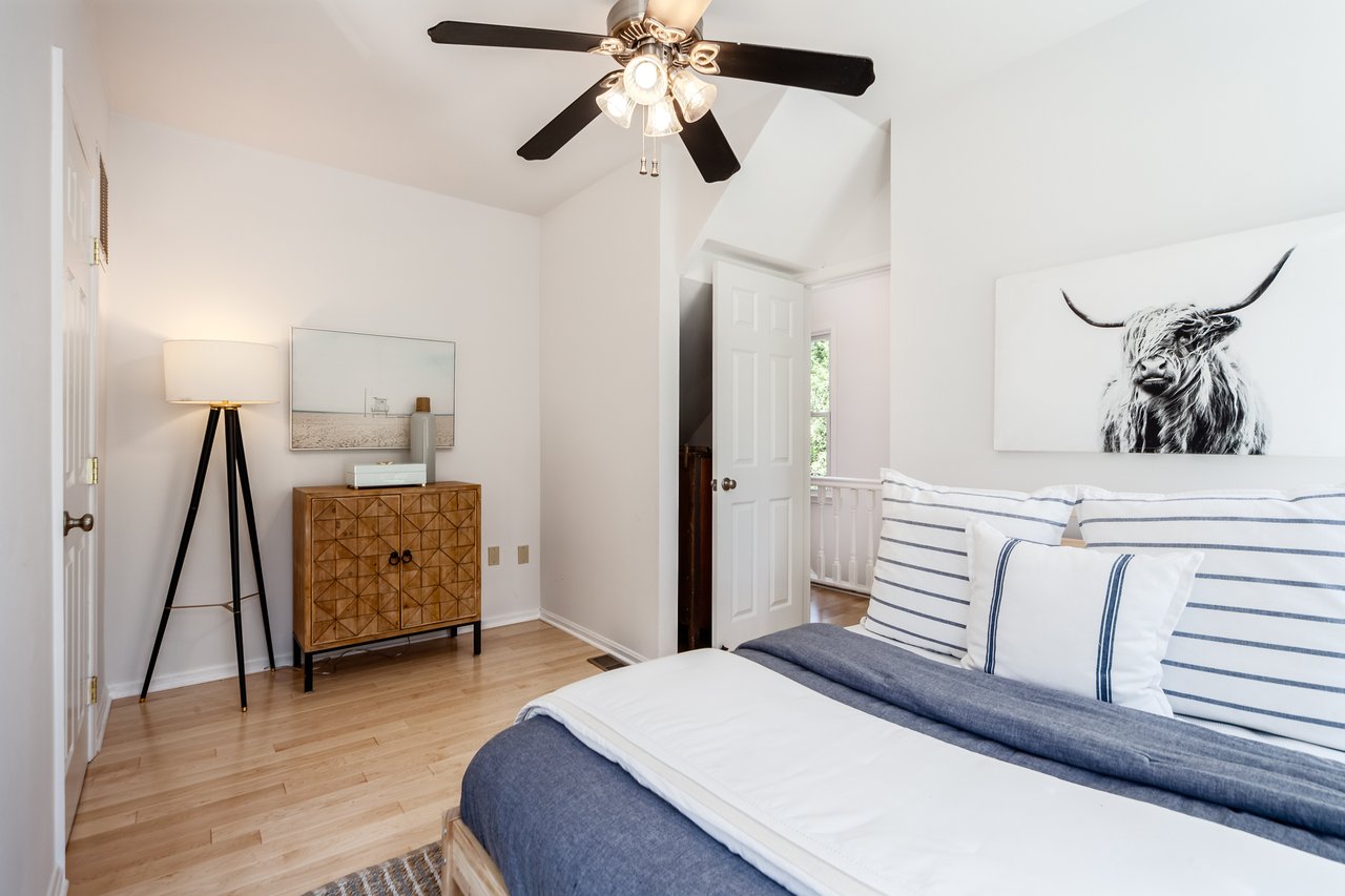 4110 30th St. Mount Rainier