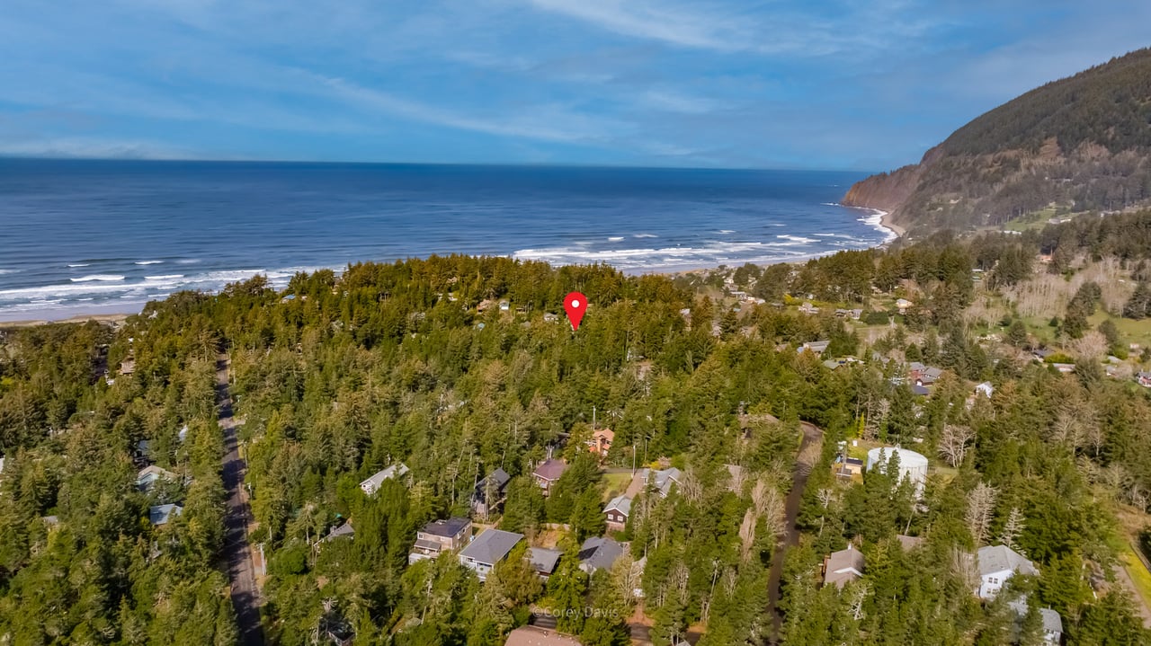 Sold buildable lot on Knobcone St in Manzanita Oregon in the Classic Ridge Beach neighborhood