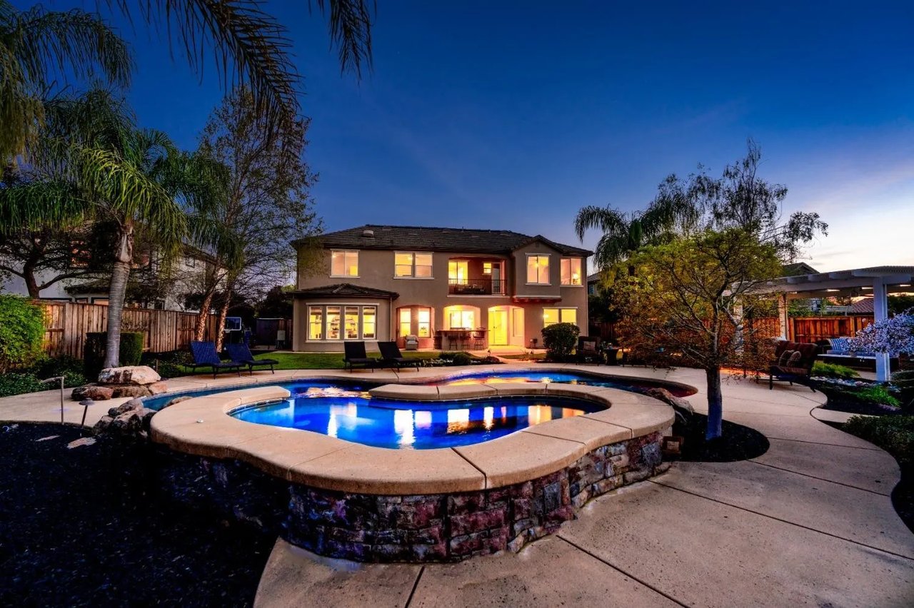 4609 W Imperial View Ct