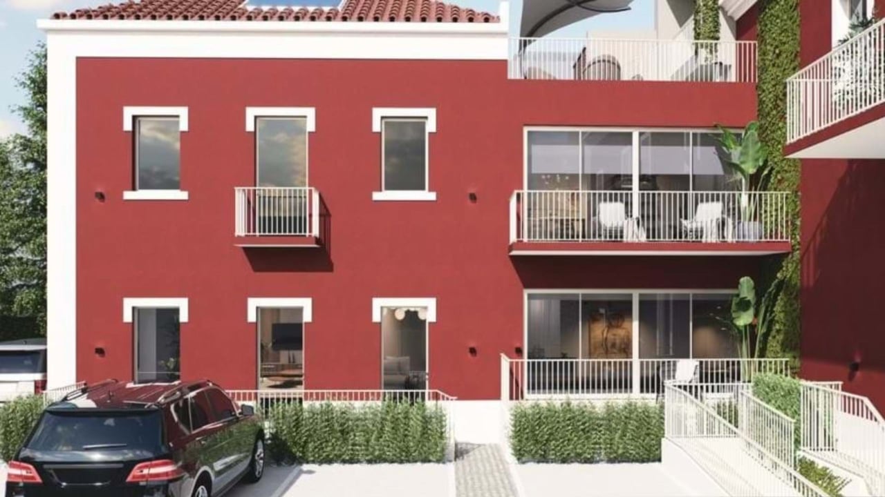 New 4-Bedroom Duplex in Monte Estoril – 280 m² Total Area, 4 Bathrooms & Premium Finishes