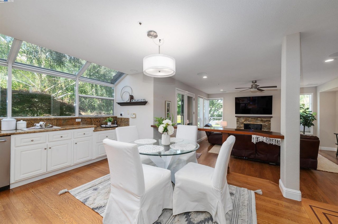 1398 Benedict Ct