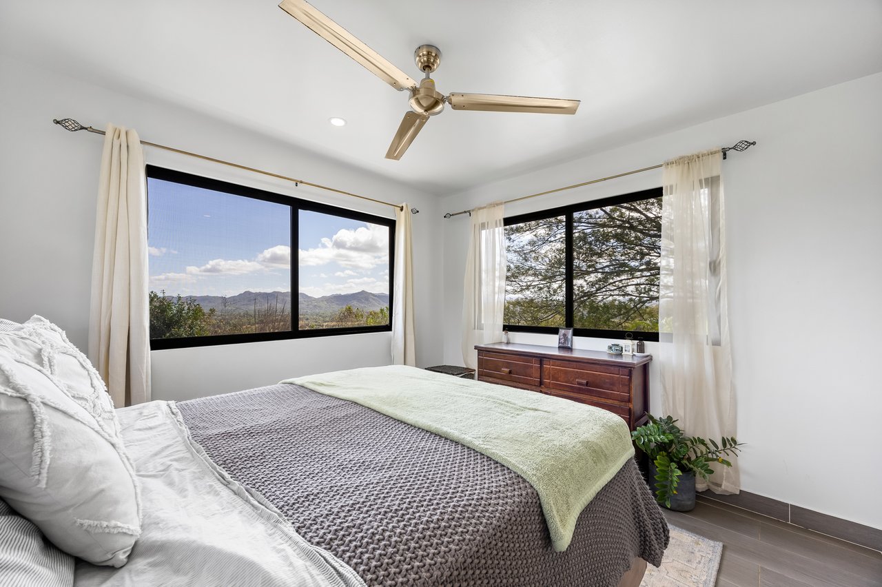 Corona del Cabo, Lot #4