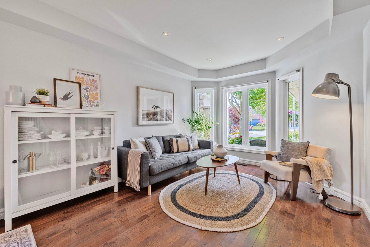 452 Flanagan Ct, Newmarket