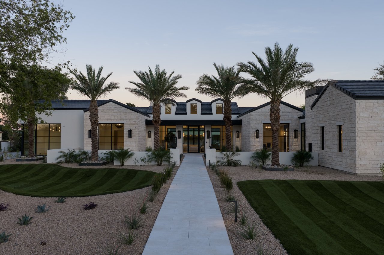 5717 E VIA LOS RANCHOS