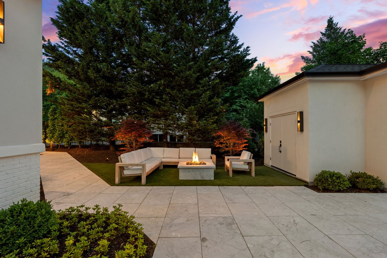 306 Hutchinson Road