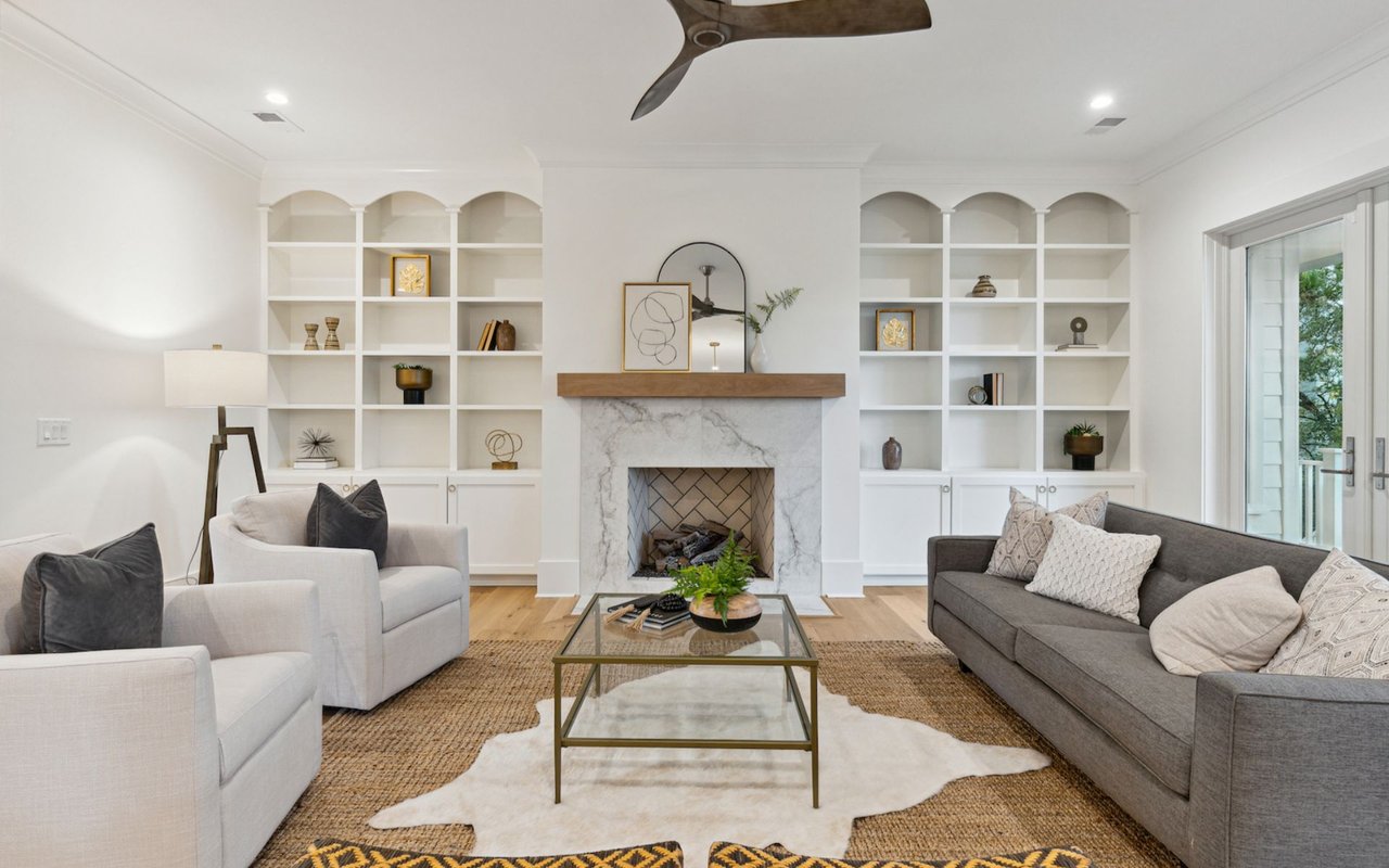 For Sale – Homes with Cozy Fireplaces