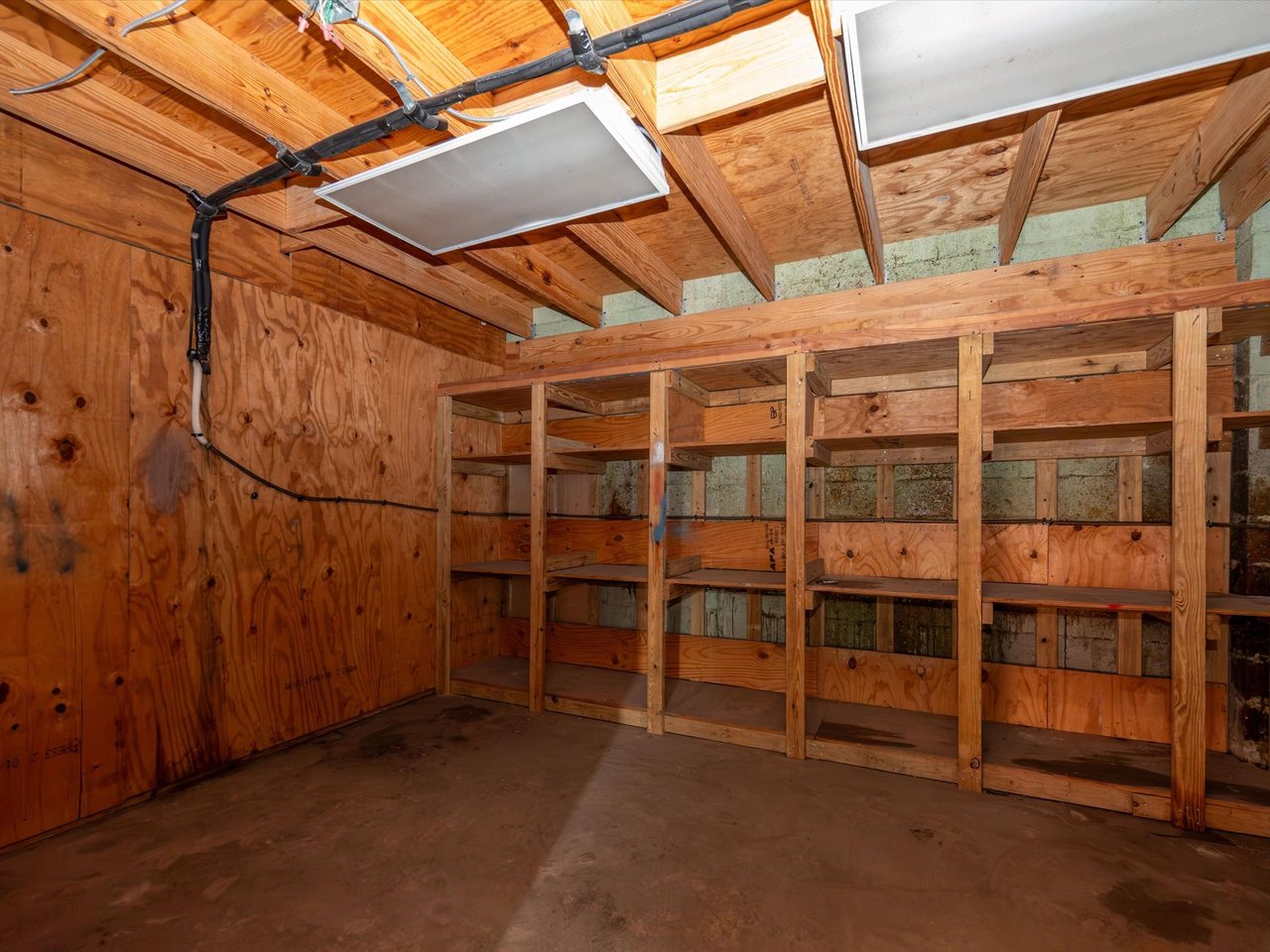 Just Listed: 7,800 Square Foot Industrial Warehouse in Hialeah