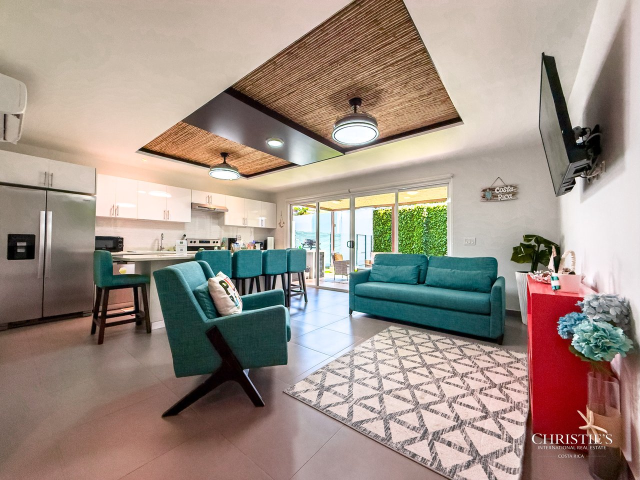 Ciudad del Mar Modern Home - South Jaco Beach 