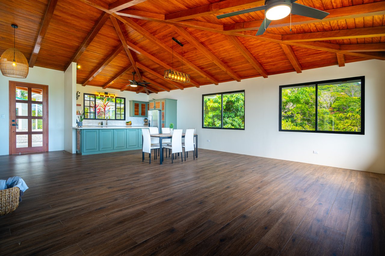 Ocean View Home in Escaleras with Guest House