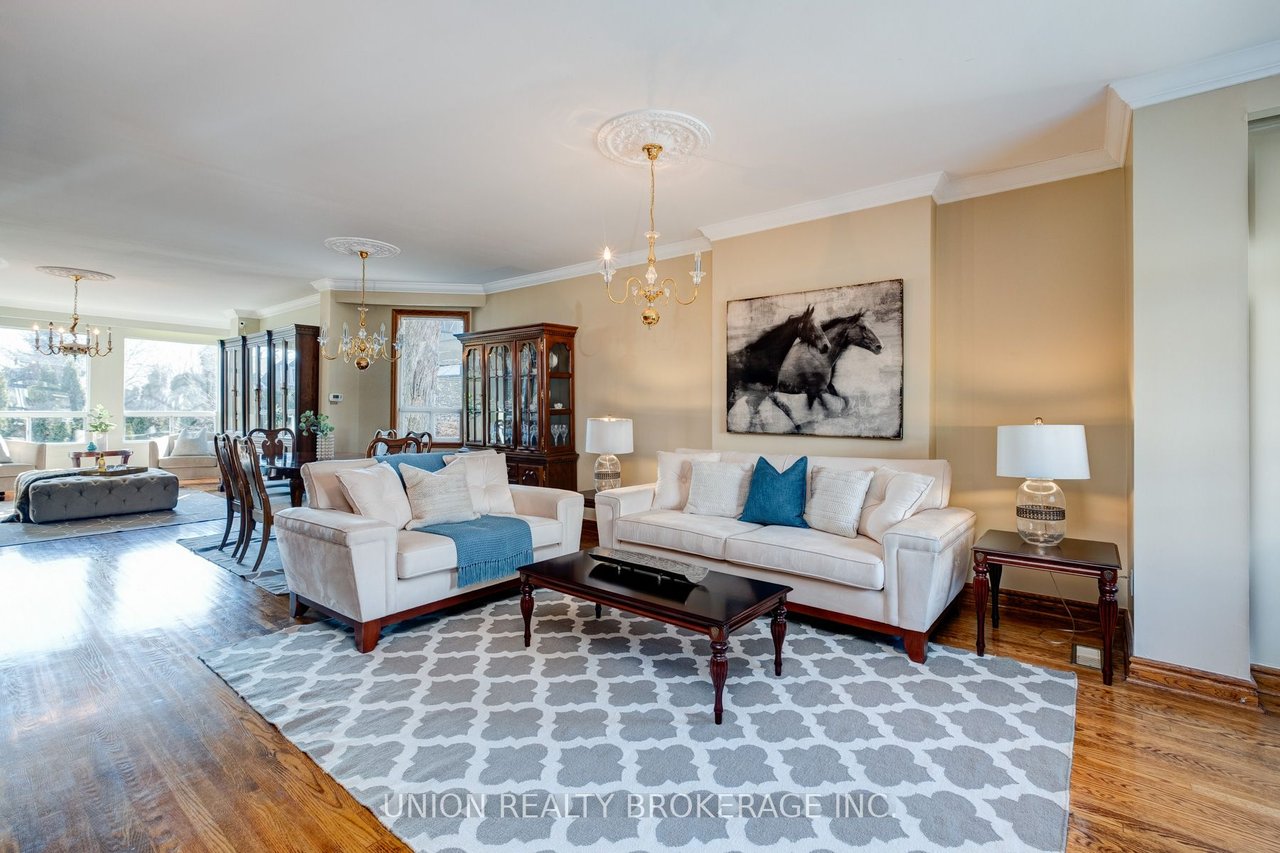 1 Grandview Ave