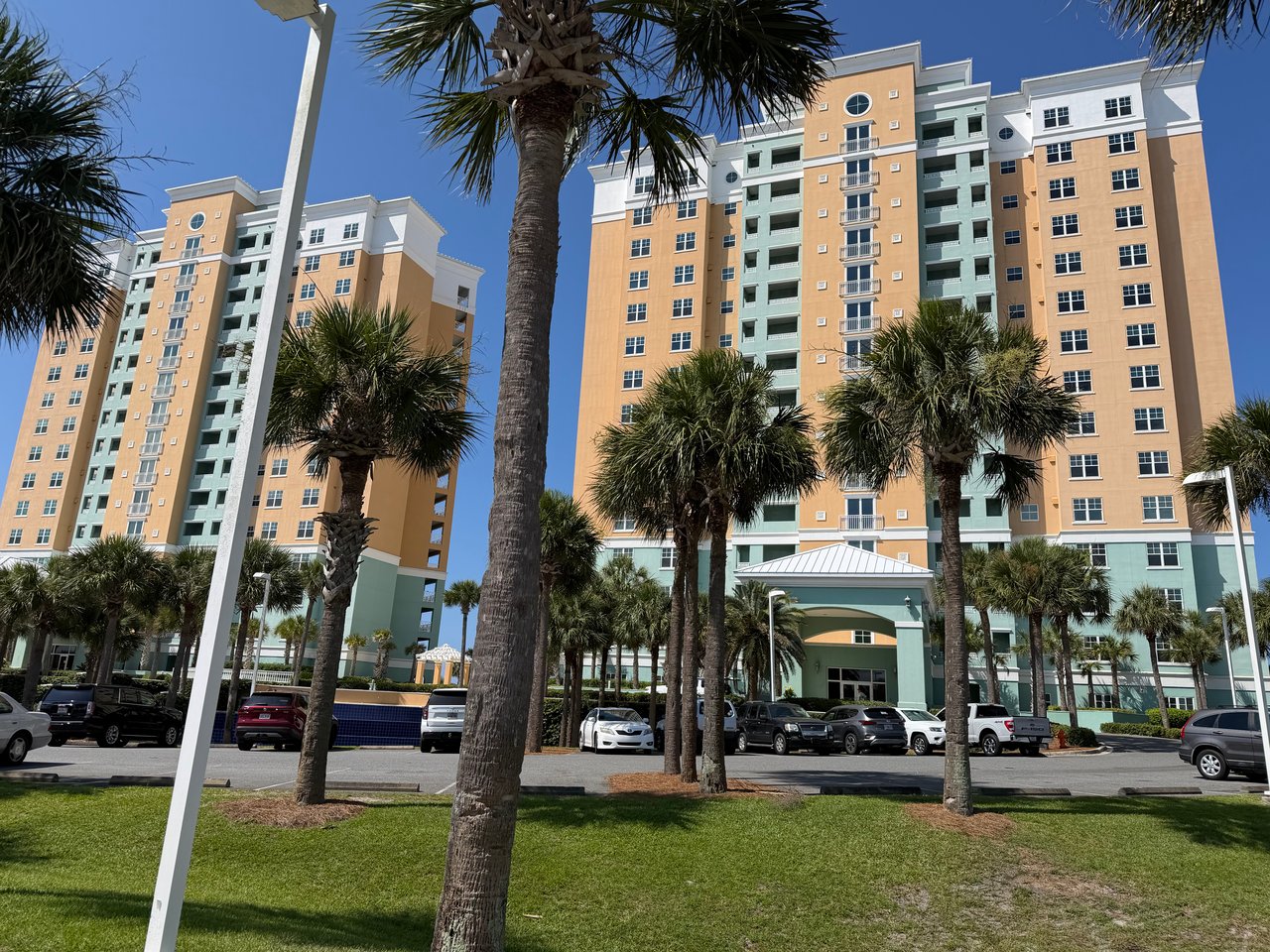 En Soleil Condos for Sale on Thomas Drive in Panama City Beach, FL