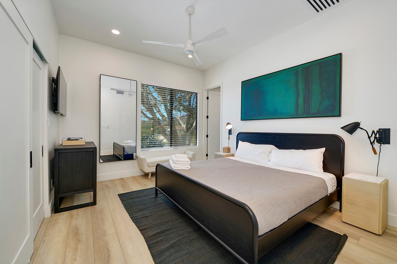 6535 N HILLSIDE Drive