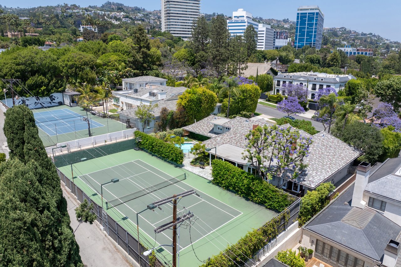 717 N Alta Dr, Beverly Hills