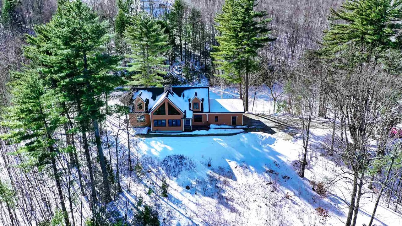 83 Mountain Vista Dr