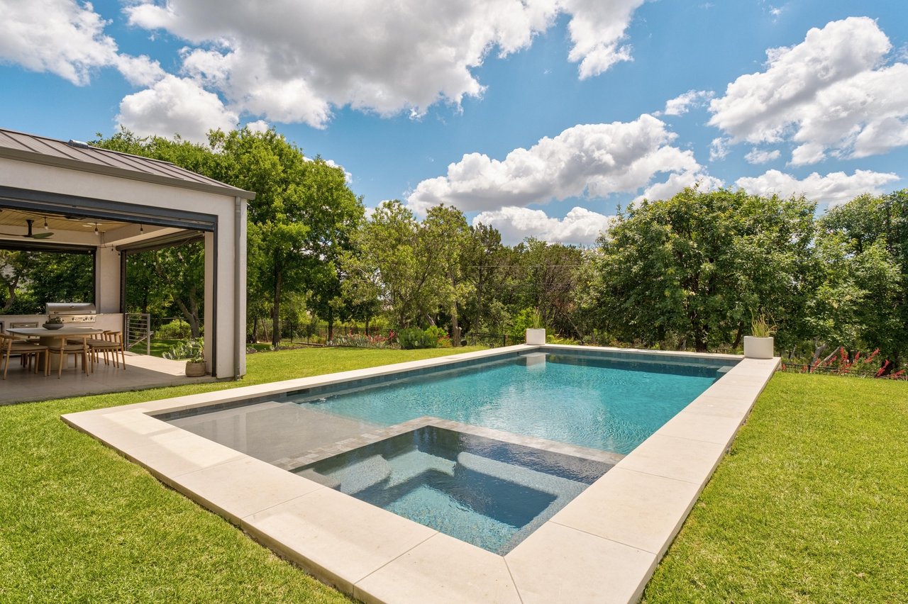 203 Wildcat Hollow and 100 Redbud Trail