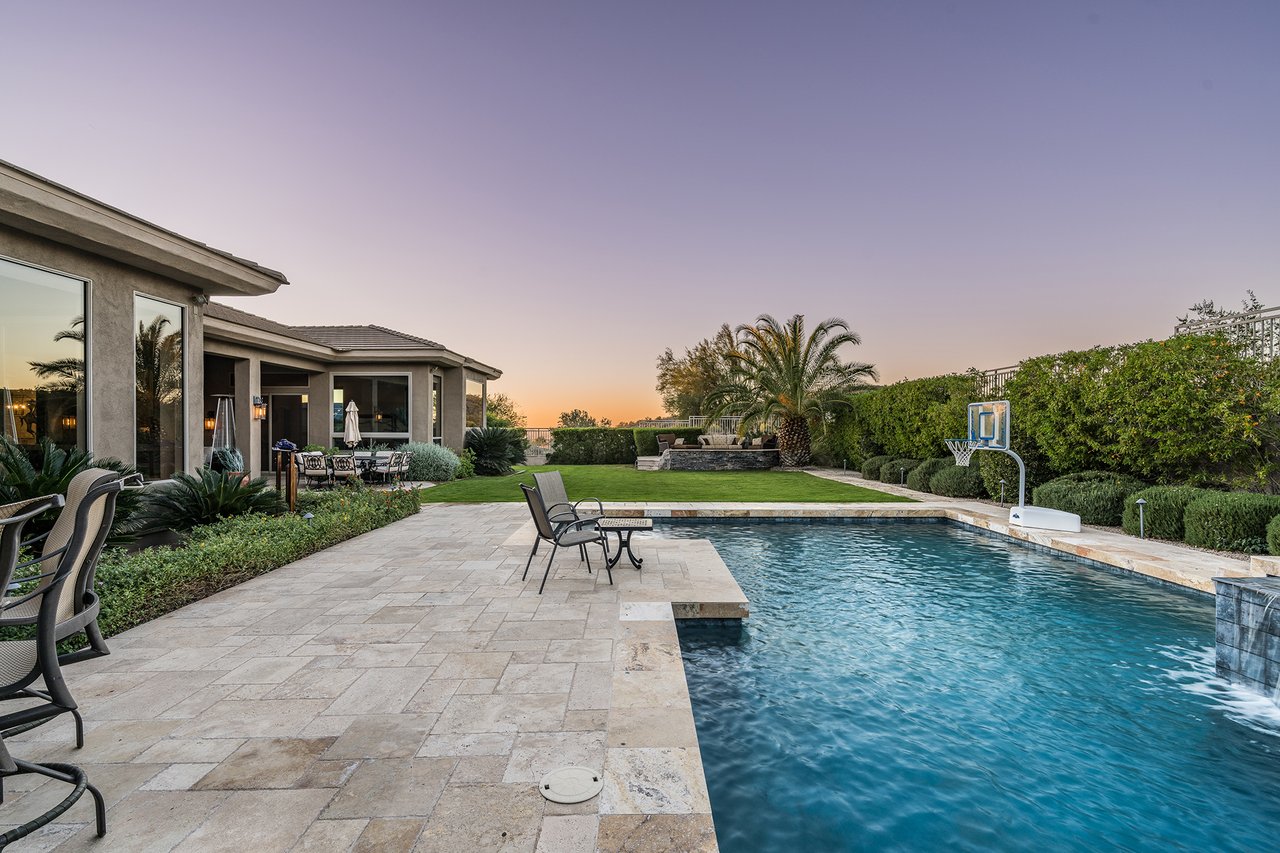 11368 E WINCHCOMB Drive