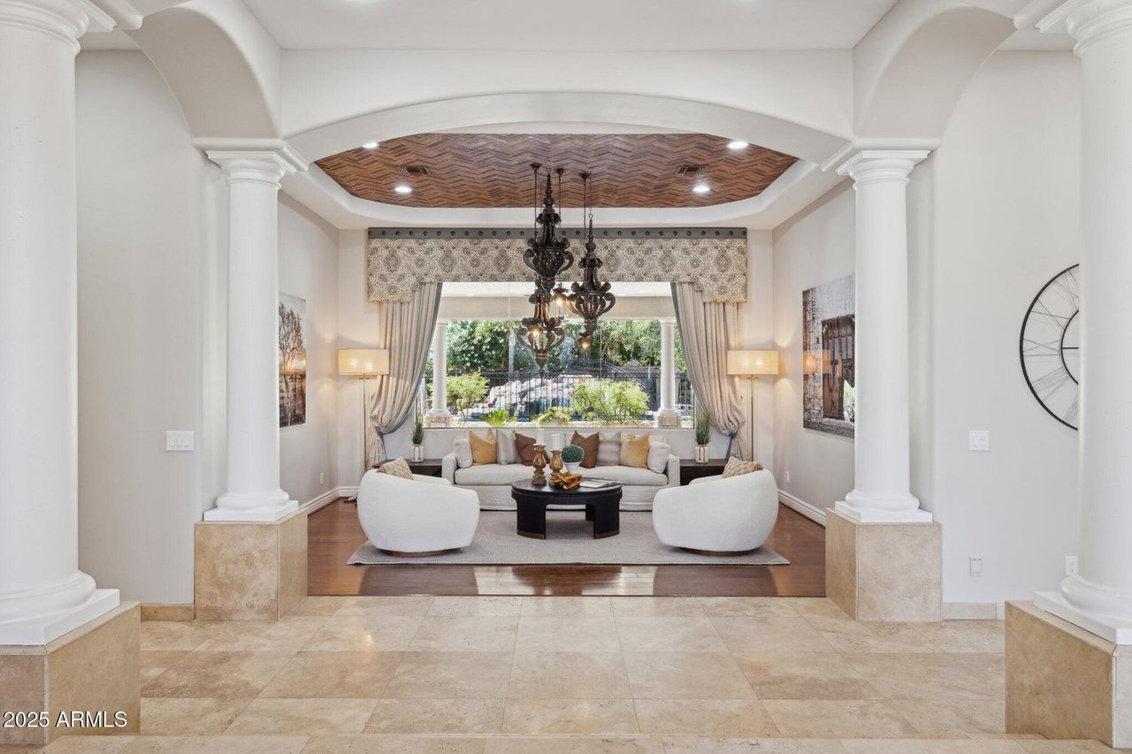 3731 E Halifax Cir 85205