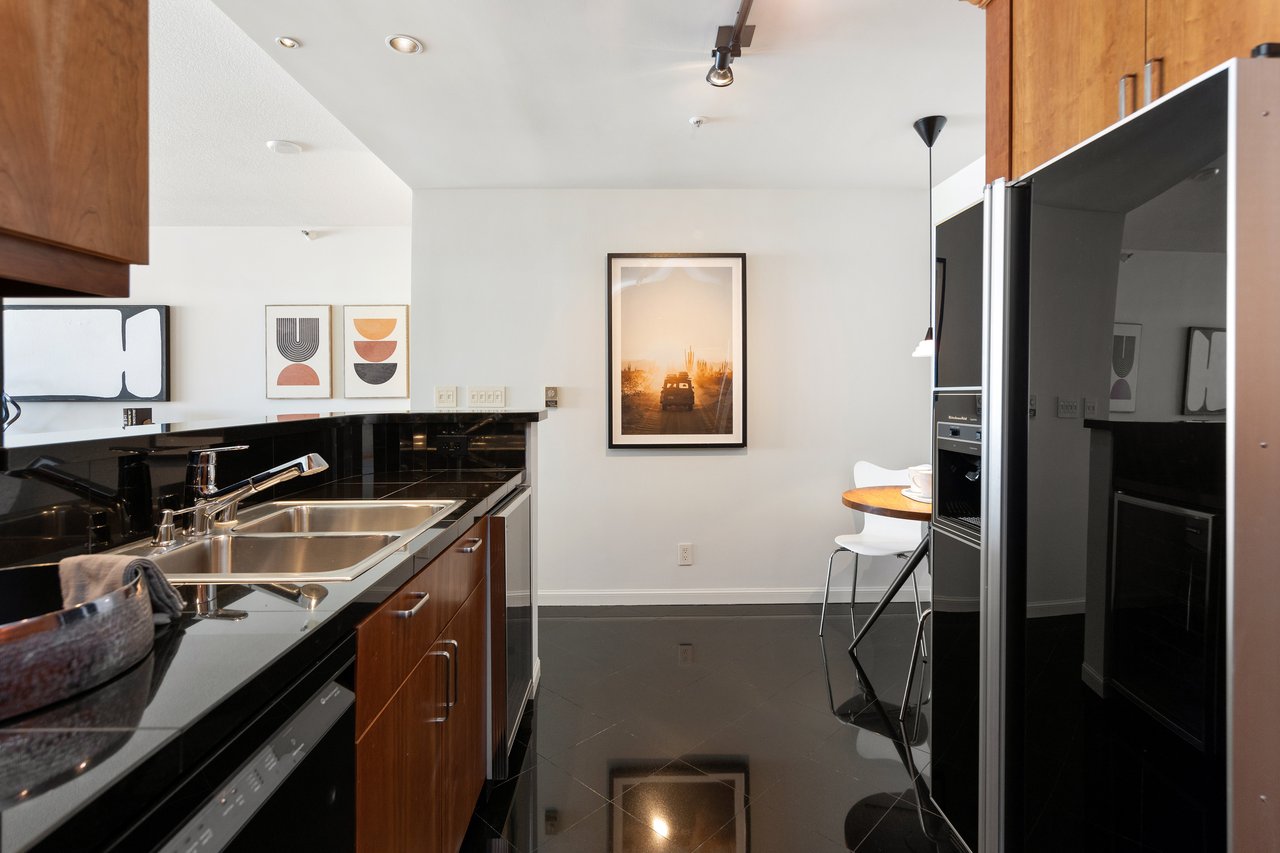 2 Bedroom Residence at Museum Parc