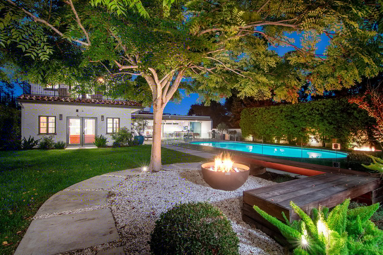 501 N Cahuenga Blvd.
