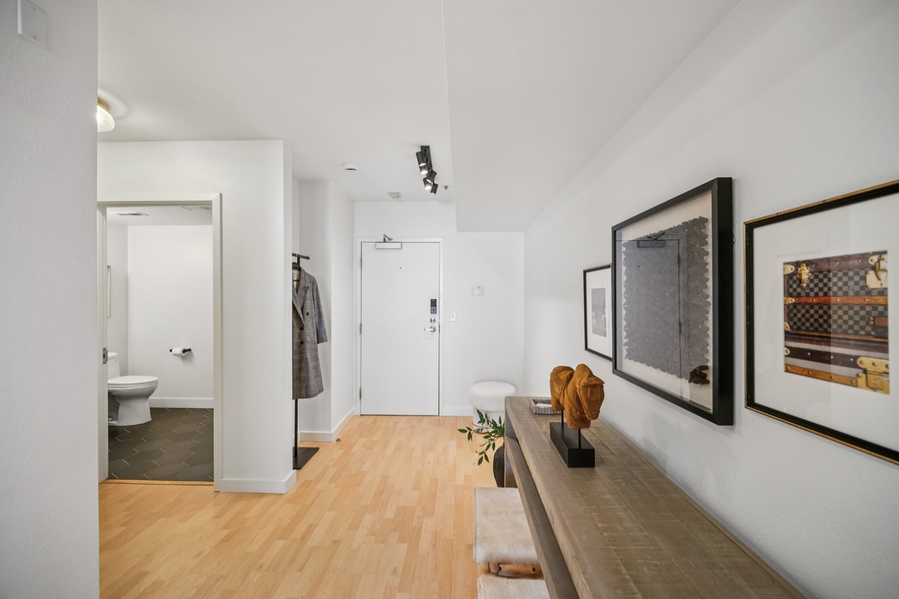 Modern Condo Living - Midtown Lofts 