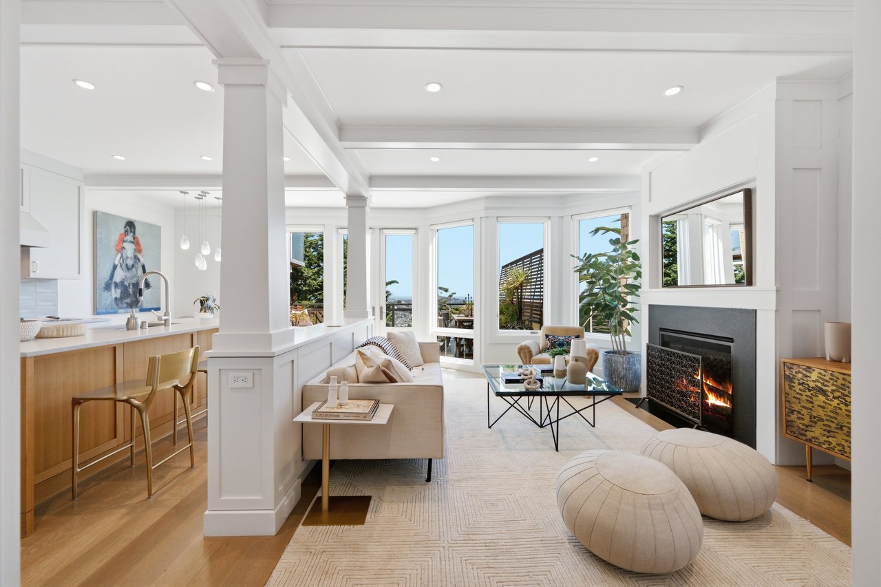 Craftsman Jewel With Sweeping Views