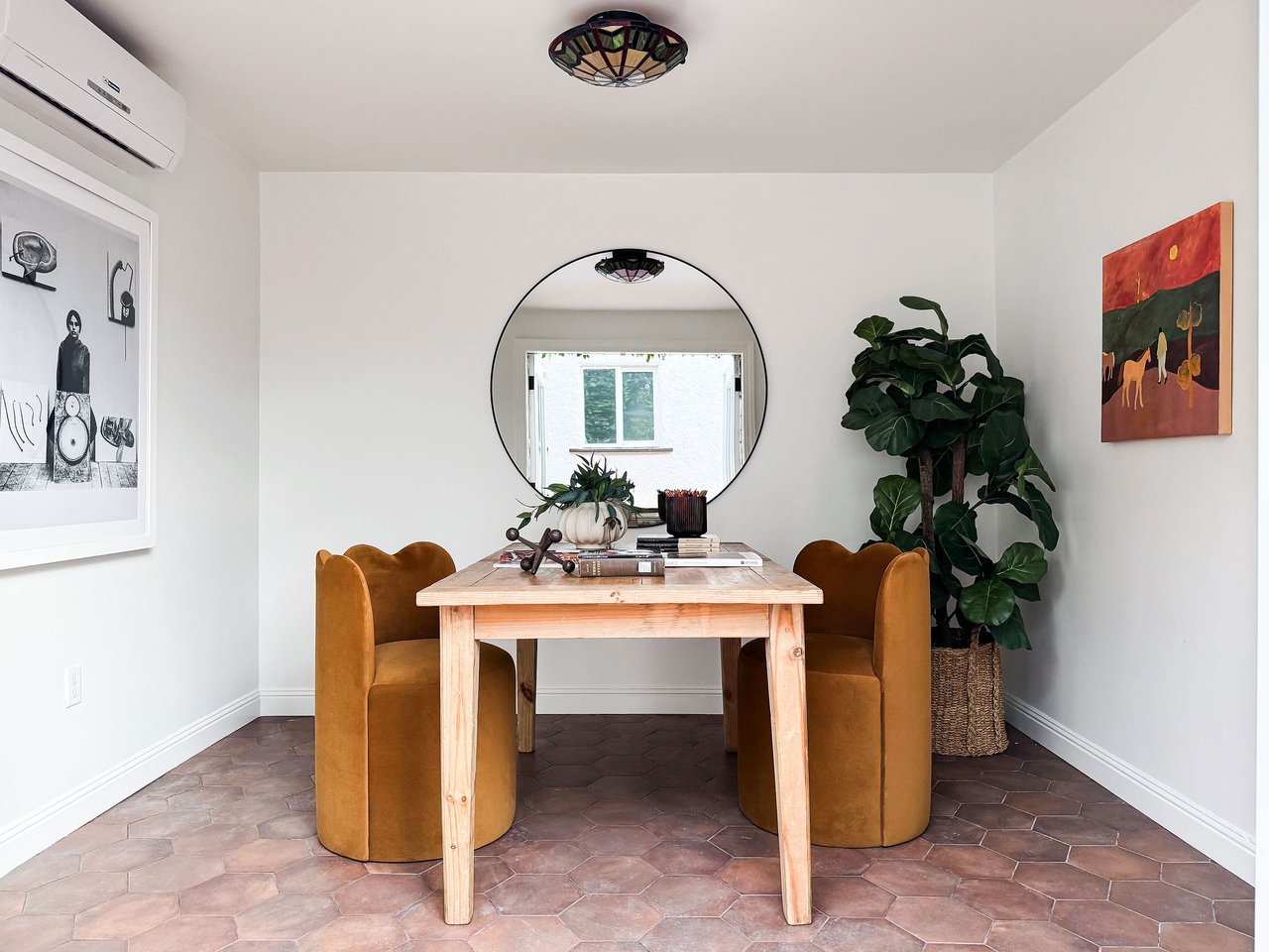 5044 Pickford in Mid City