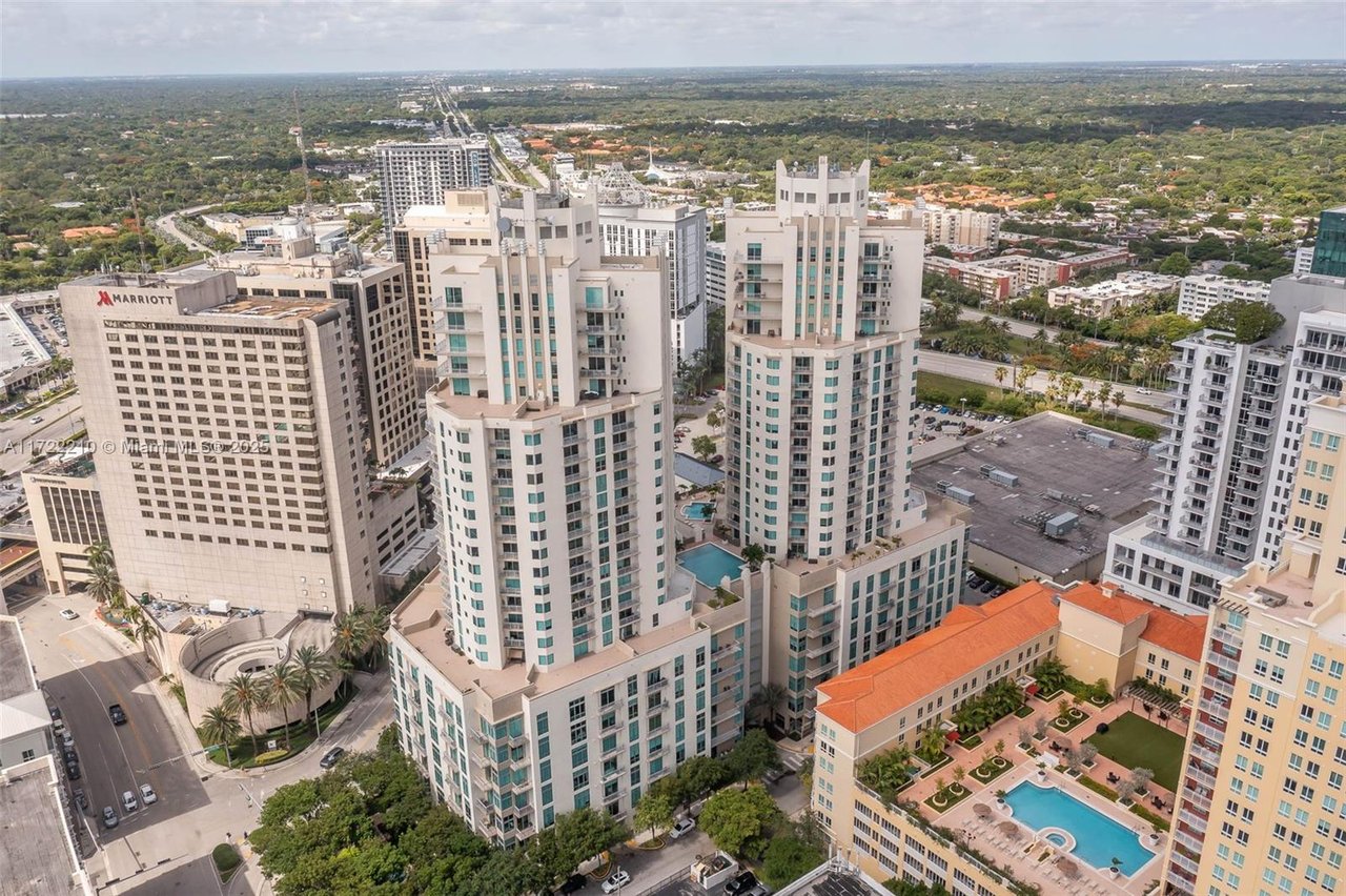 Metropolis I at Dadeland, Unit 2107