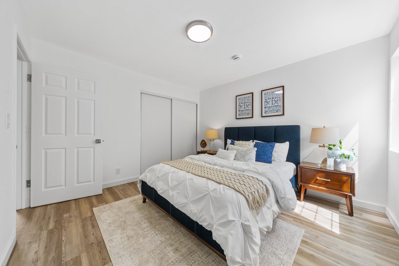 338 Deanne Lane