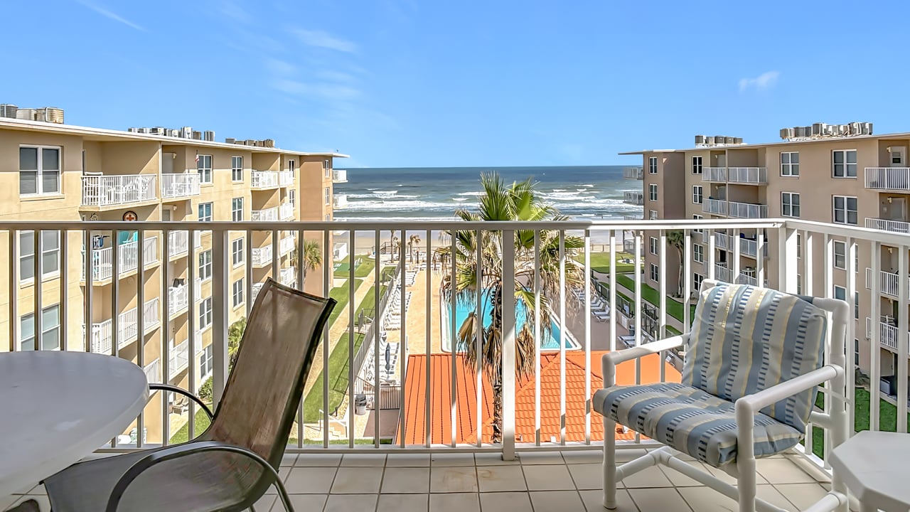 Top-Floor Oceanview Condo on New Smyrna Beach