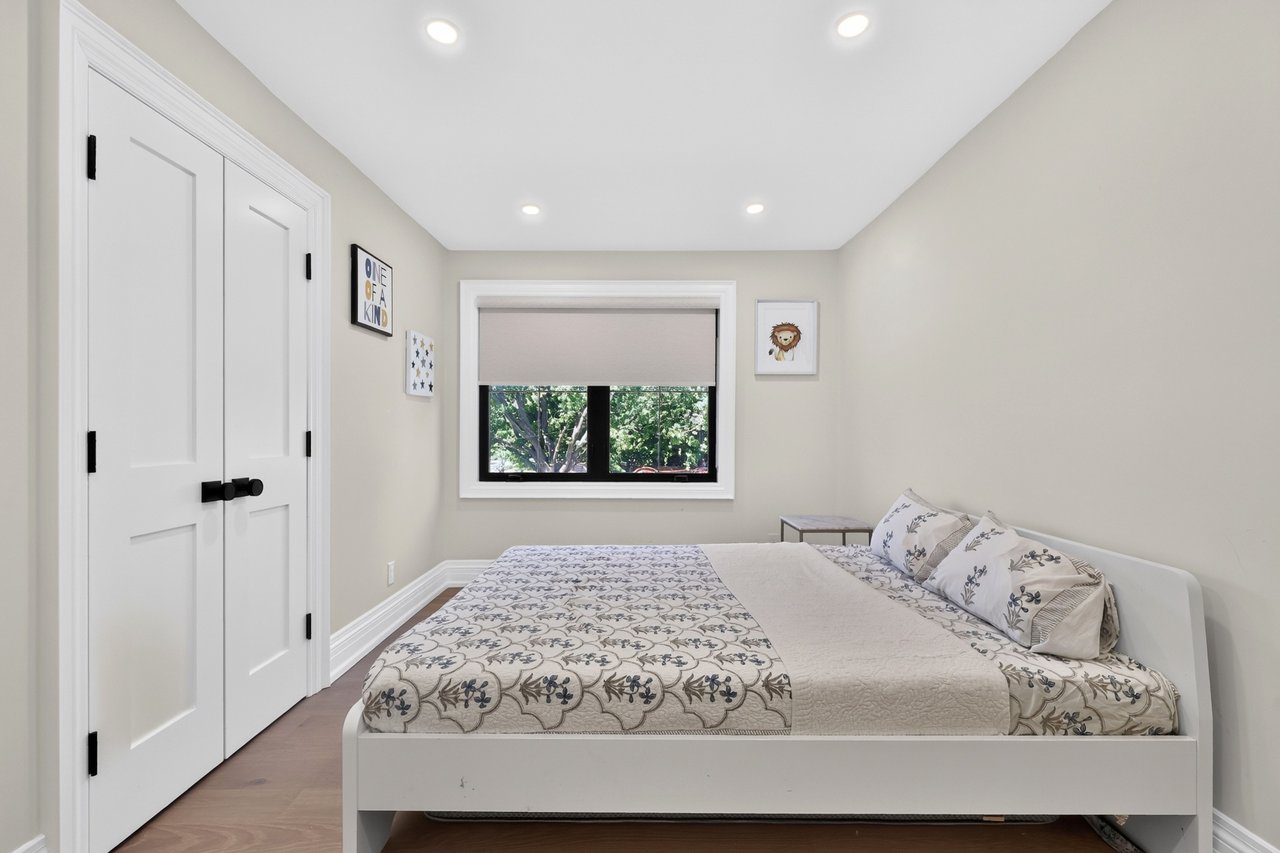 1162 Fleet St
