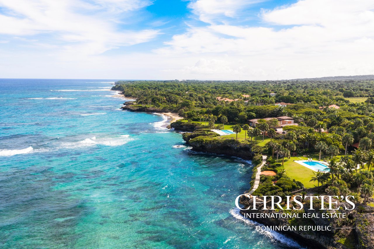 Villa Shangri-la – Caribbean Oceanfront Villa