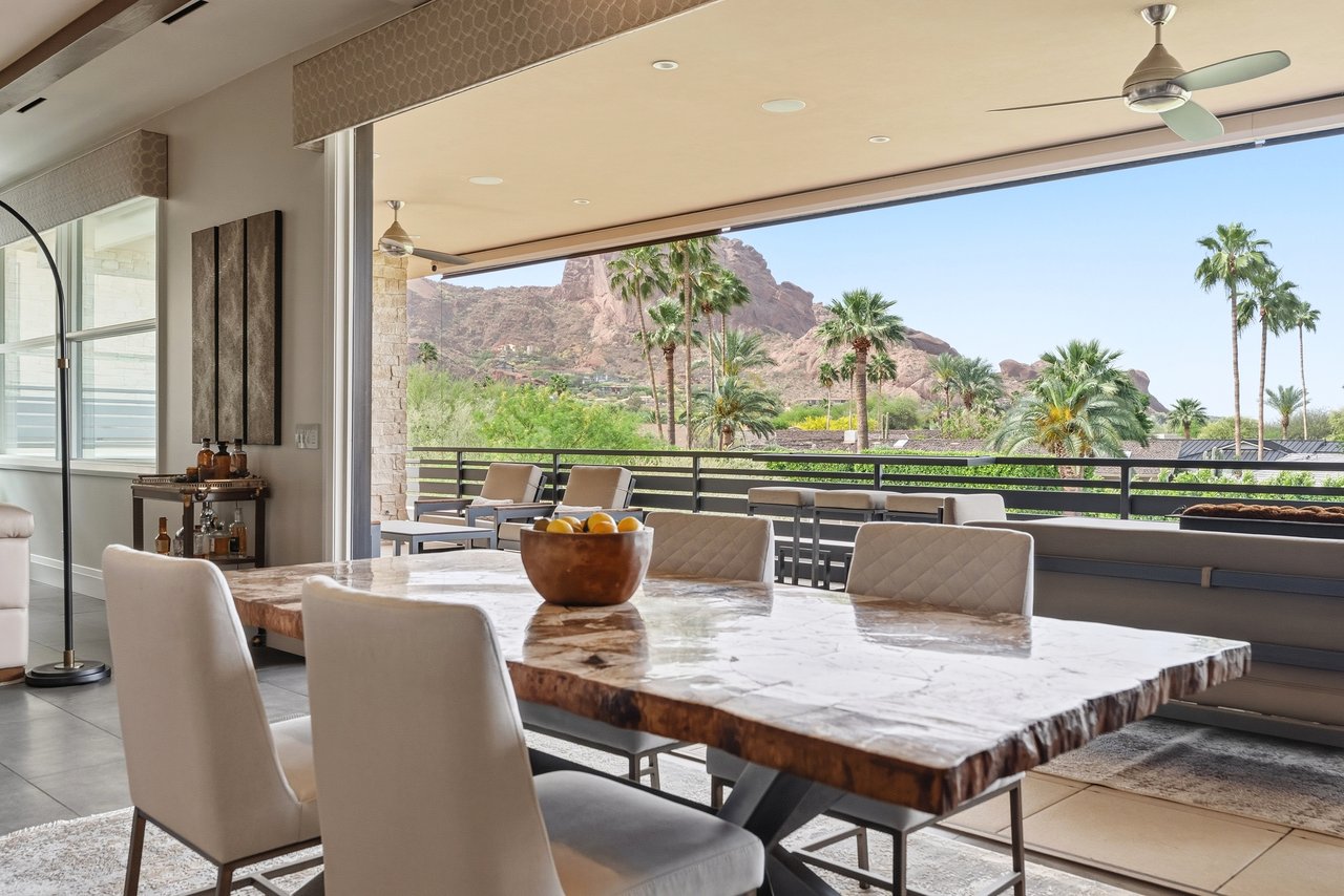 Las Brisas Drive