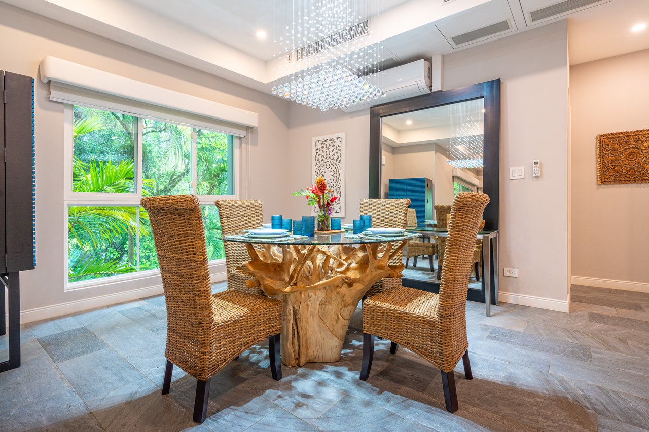 Luxury Beachfront Penthouse Condo - Most Private Unit in Elan