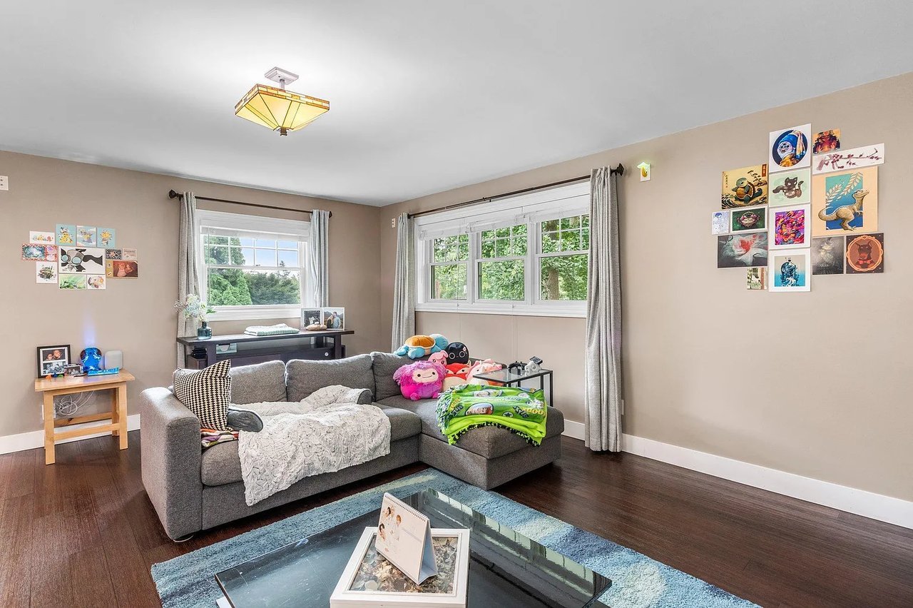 Updated Rambler in the Heart of Minnetonka